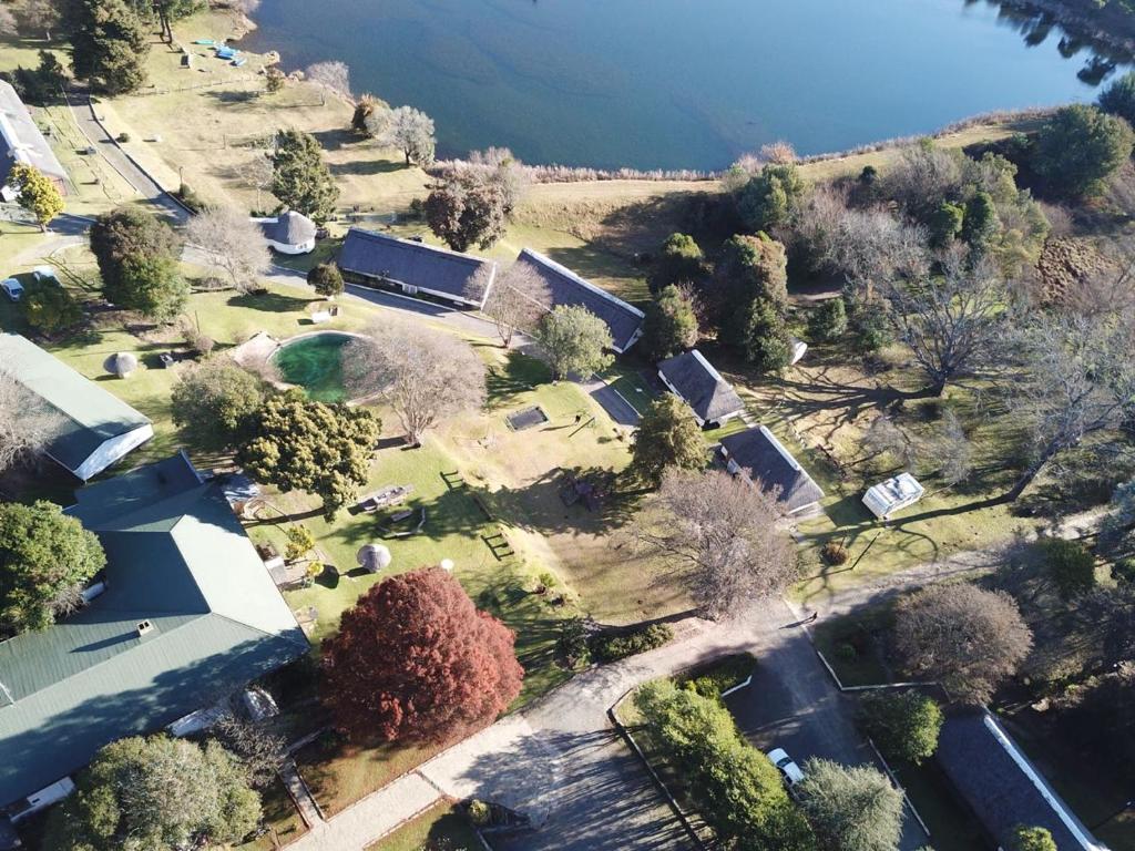 Chalets at White Mountain Lodge - Drakensberg accommodation for families and groups