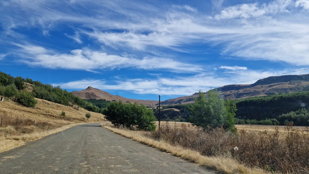 contact White Mountain Lodge